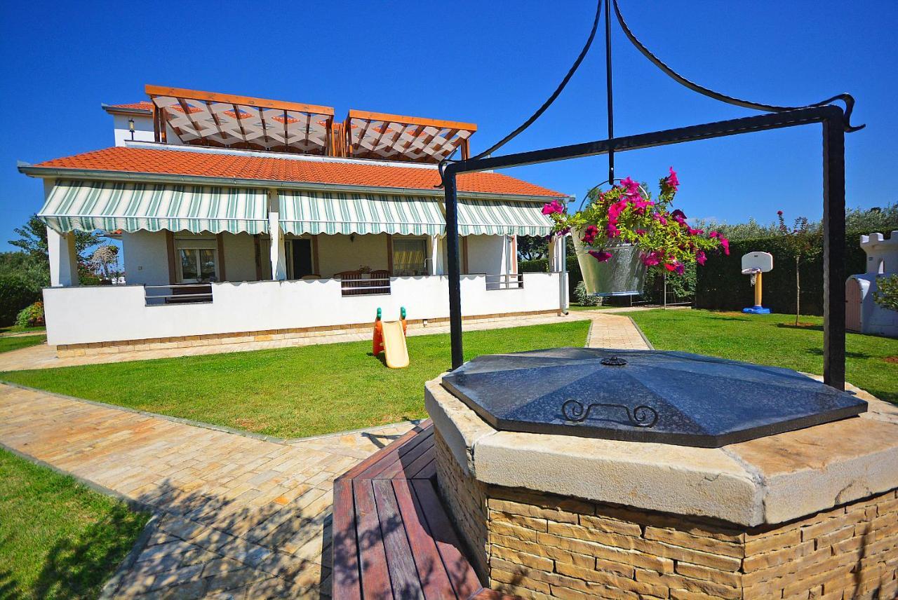 Apartments Belegrata Biograd Na Moru Luaran gambar