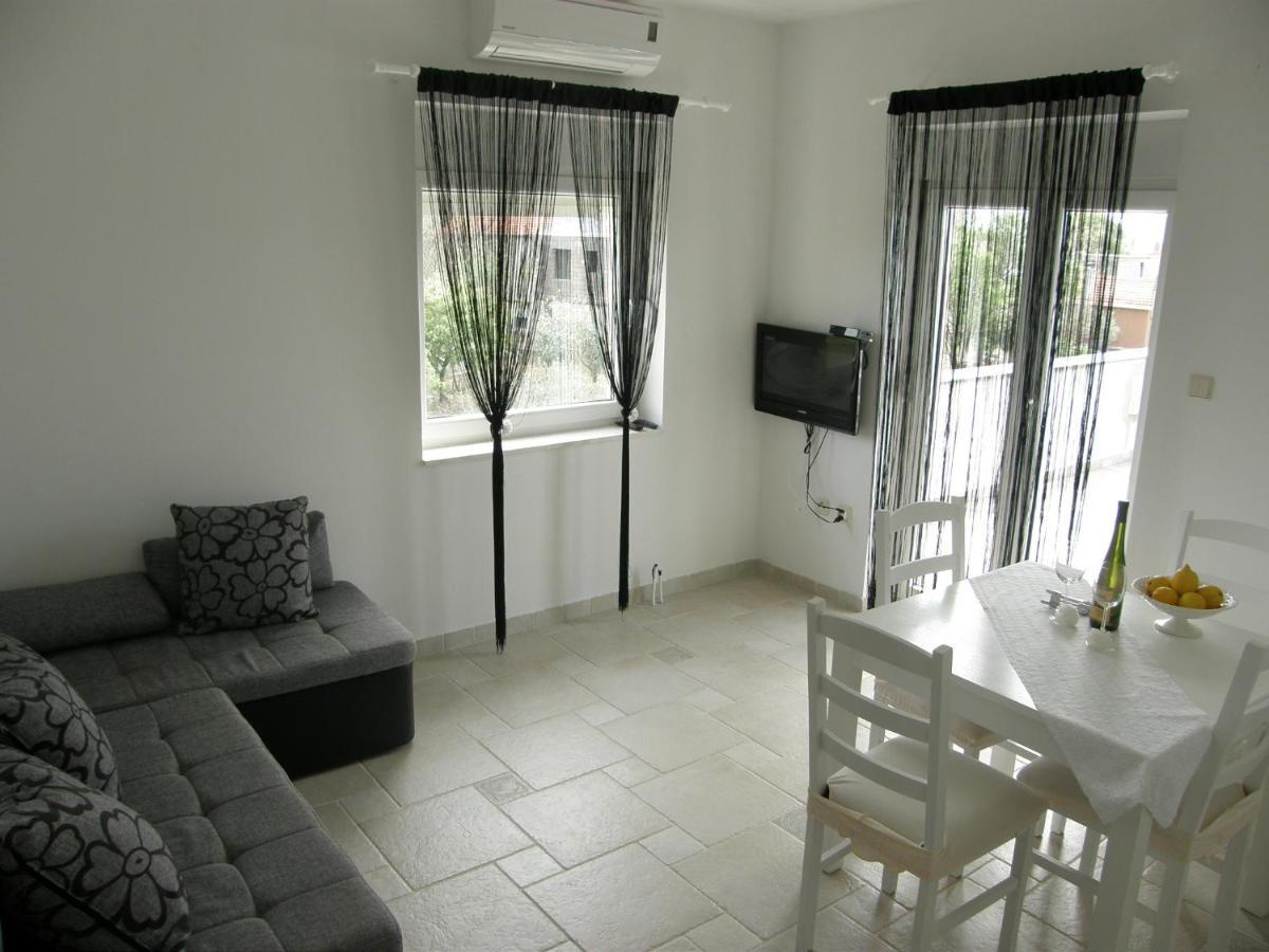 Apartments Belegrata Biograd Na Moru Luaran gambar